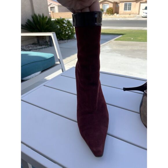 Stuart Weitzman 56MM Rylan Leather Ankle Boots on SALE  Stuart Weitzman Suede Ankle Booties - Size 9.5 - Burgundy